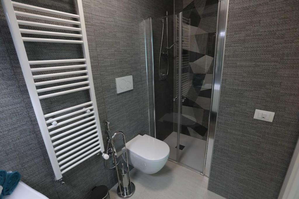Casa Magenta Apartment 2 วาเลจโจ ซูล มินโช ภายนอก รูปภาพ